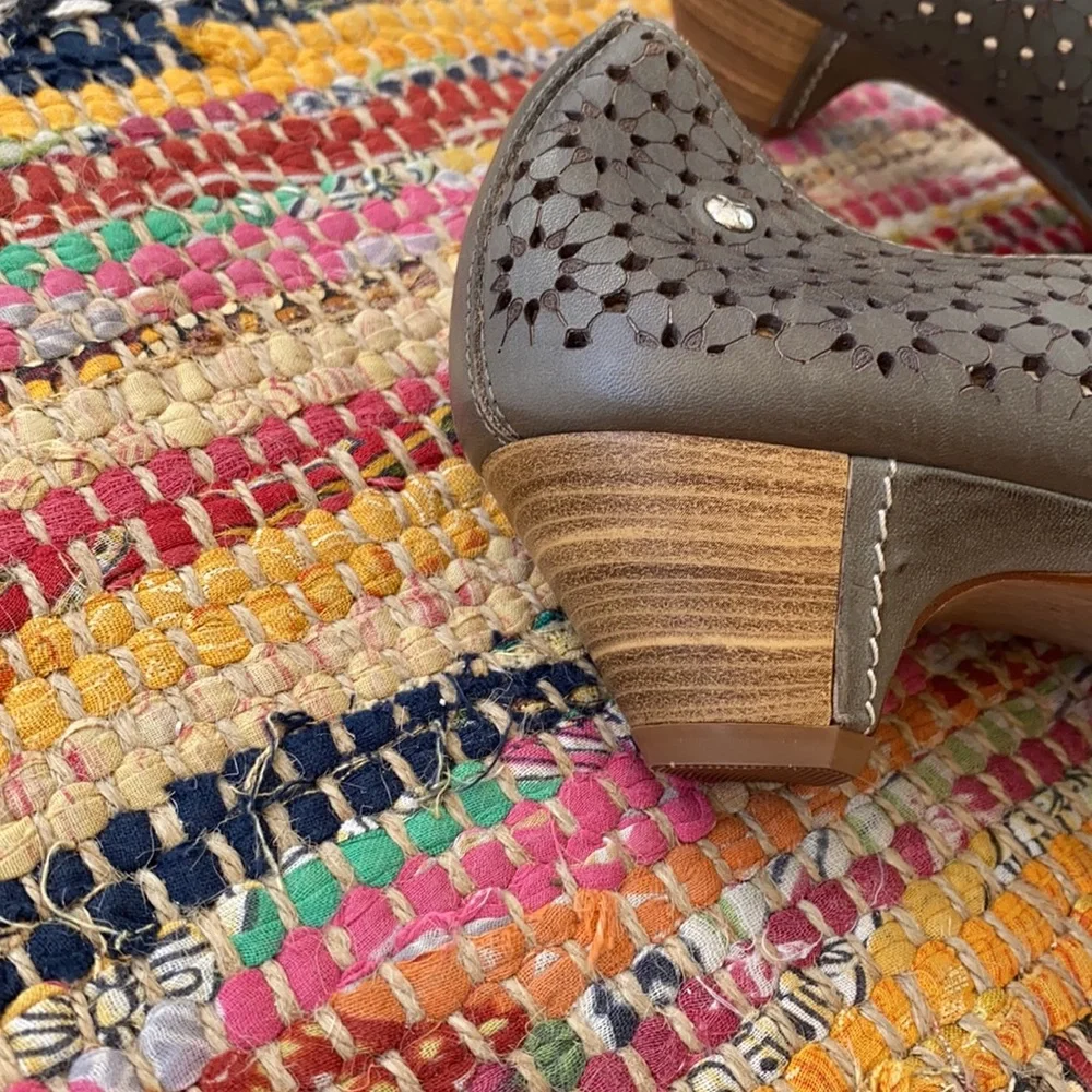 PIKOLINOS Olive Green Perforated Leather Flats